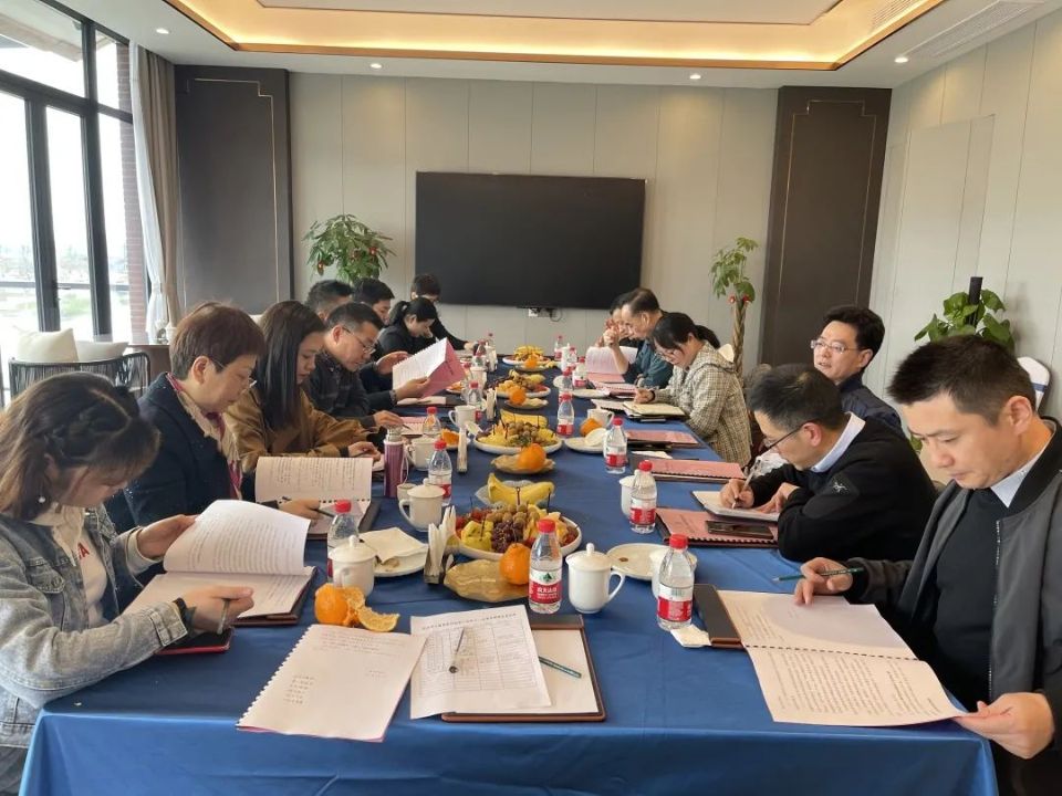 必赢小贷参加市小贷协会三届十一次常务理事会